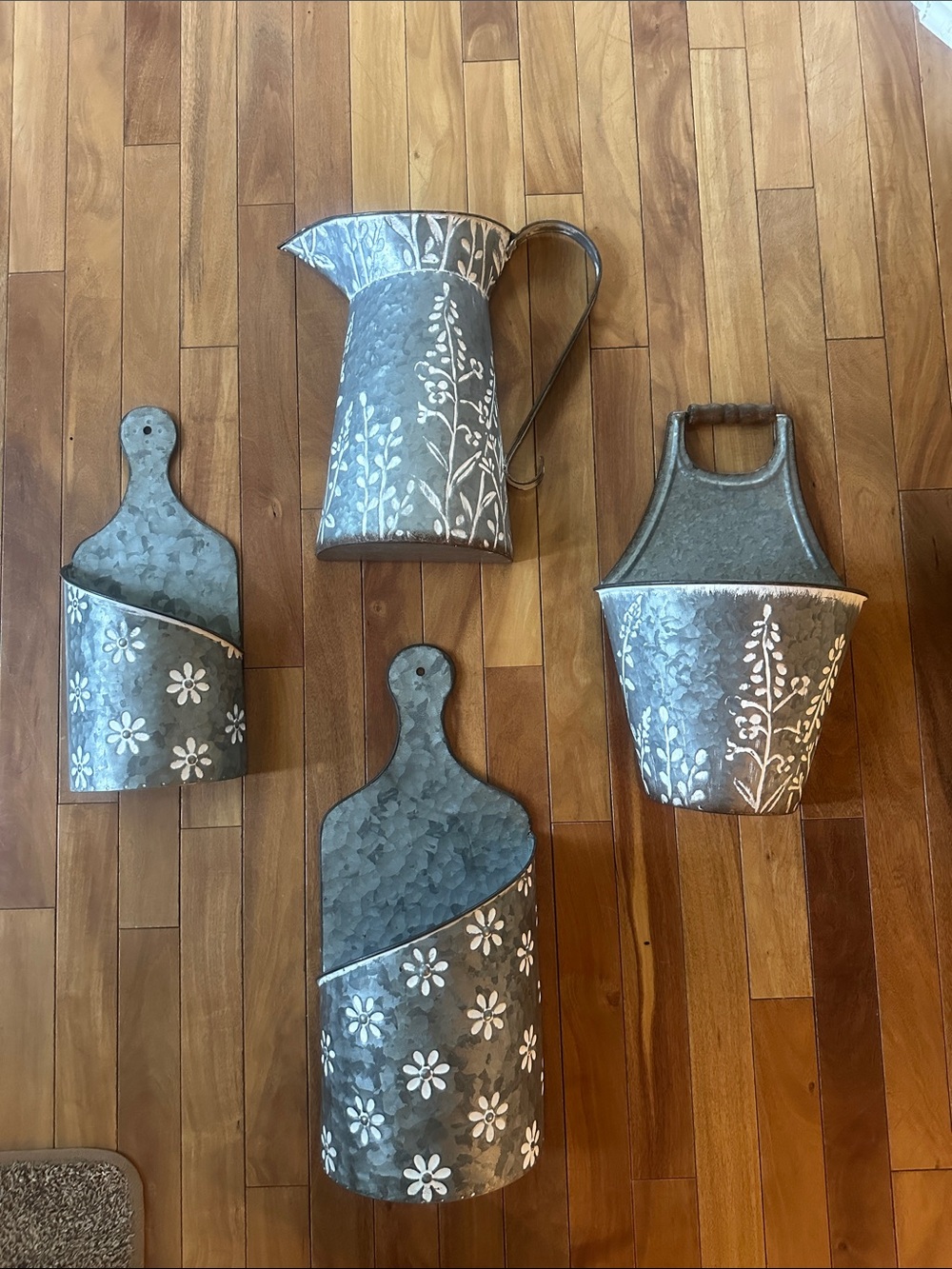 Hobby Lobby Gray and White Galvanized Floral Wall Decor Set